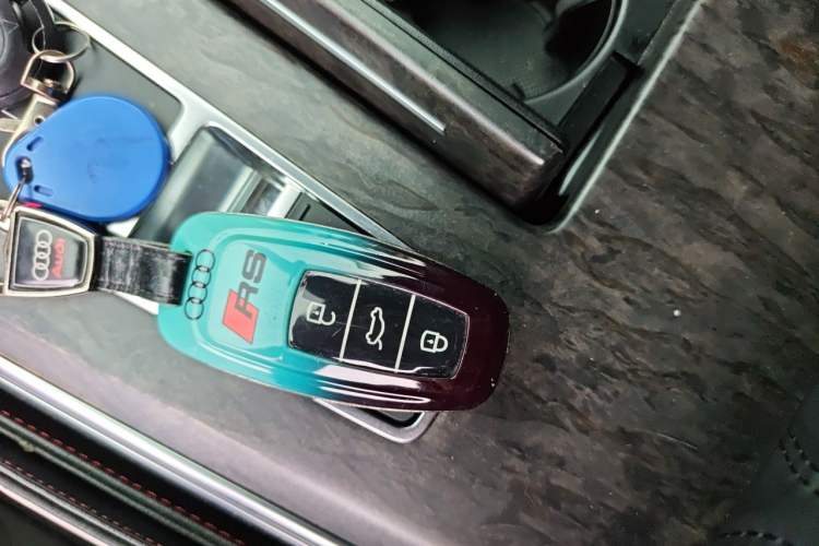 Used Audi A6L 2022 45 TFSI Prestige Dynamic Edition Vehicle Key