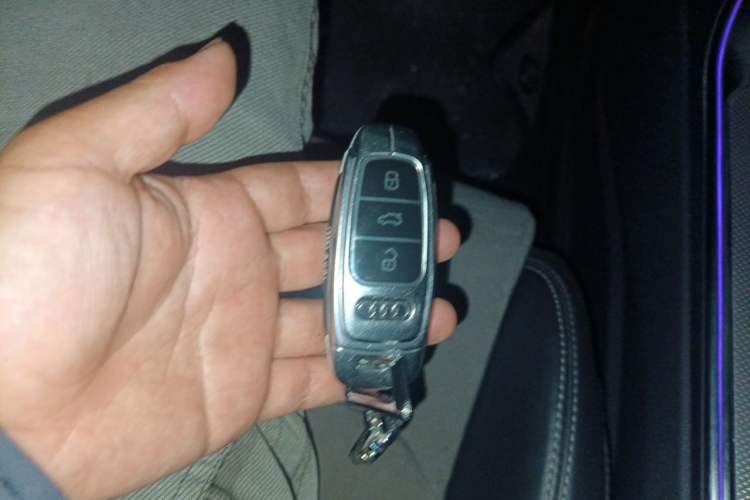 Used Audi A6L 2022 45 TFSI Prestige Dynamic Edition Vehicle Key