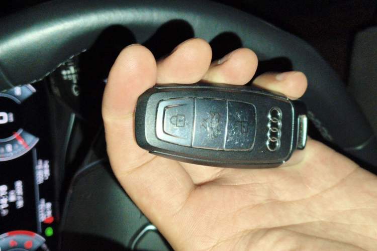 Used Audi A6L 2022 45 TFSI Prestige Dynamic Edition Vehicle Key