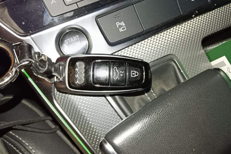 Used Audi A6L 2022 45 TFSI Prestige Dynamic Edition Vehicle Key