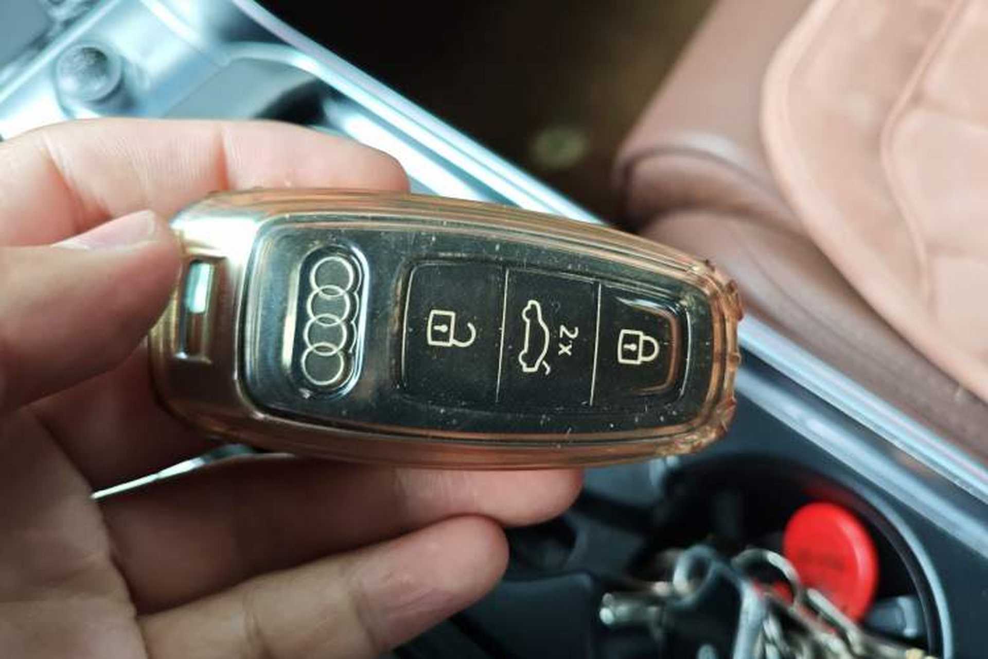 Used Audi A6L 2022 45 TFSI Prestige Elegant Edition Vehicle Key