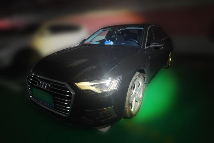 Used Audi A6L 2022 45 TFSI quattro Prestige Elegant Edition Guazi used car, China used car export, Used car for sale, Used cars, Cheapest cars for sale