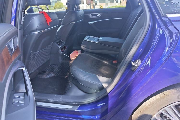 Used Audi A6L 2022 55 TFSI quattro Flagship Dynamic Model Left Rear Seat