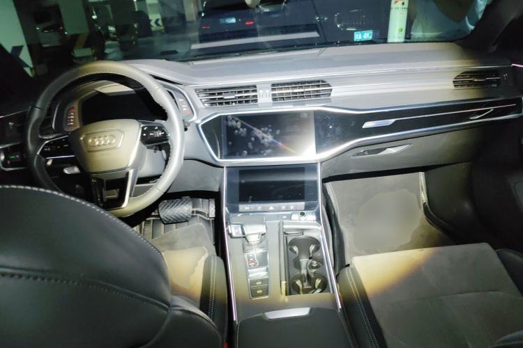 Used Audi A6L 2022 45 TFSI Prestige Dynamic Edition Center Console