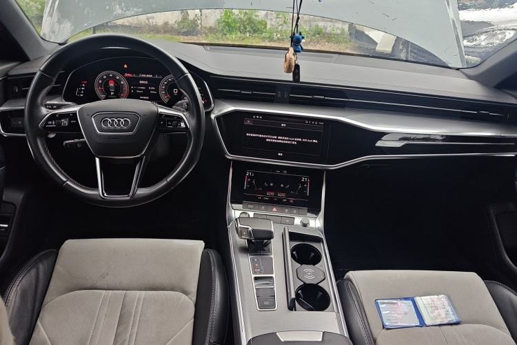 Used Audi A6L 2022 45 TFSI Prestige Dynamic Edition Center Console