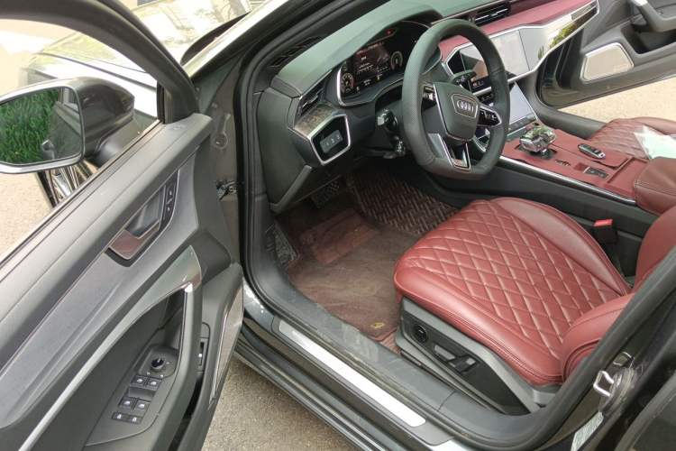 Used Audi A6L 2022 45 TFSI Prestige Dynamic Edition Driver Seat