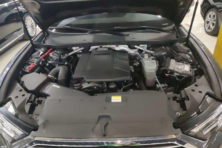 Used Audi A6L 2022 45 TFSI Prestige Dynamic Edition Engine Bay