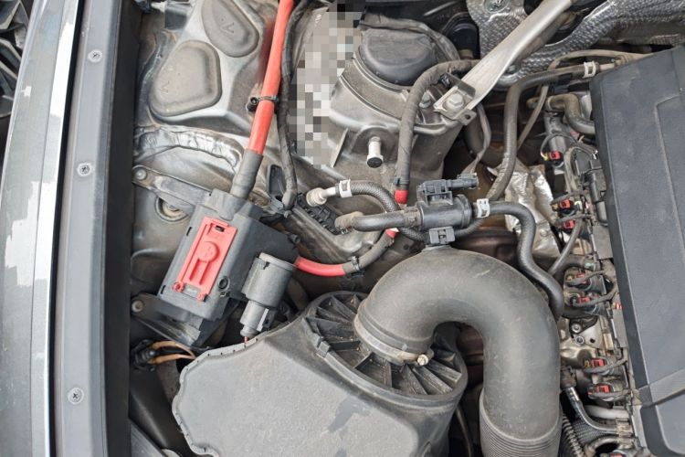 Used Audi A6L 2022 45 TFSI Prestige Dynamic Edition Engine Bay Right