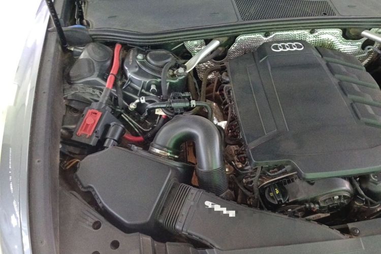 Used Audi A6L 2022 45 TFSI Prestige Dynamic Edition Engine Bay Right