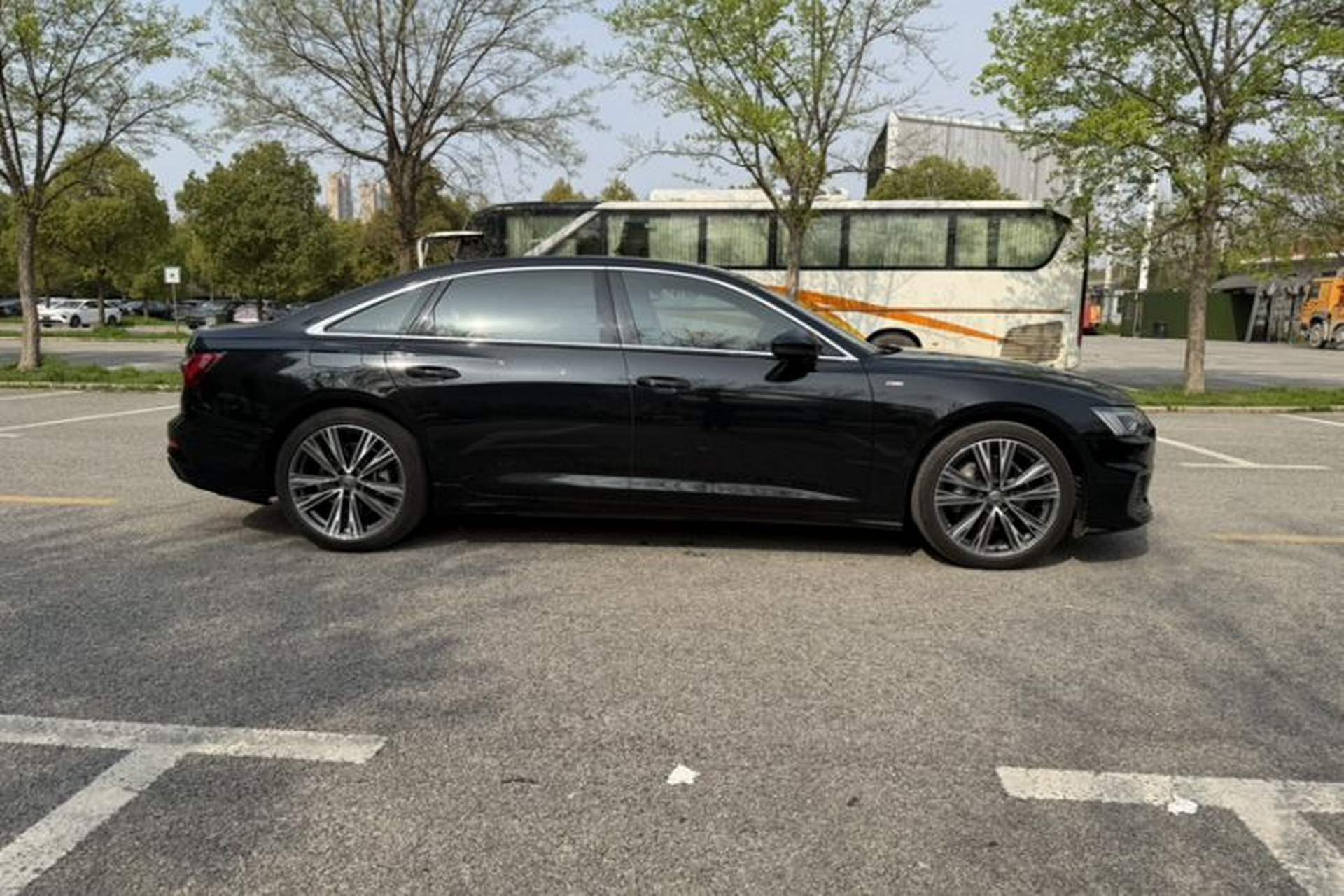 Used Audi A6L 2022 40 TFSI Luxury Dynamic Model Exterior 1