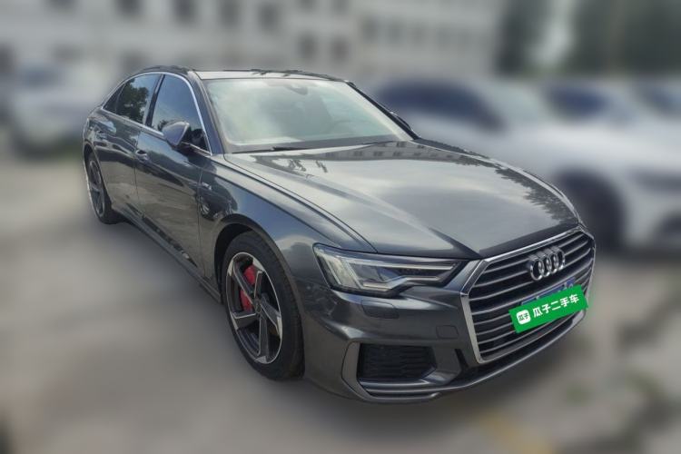 Used Audi A6L 2022 40 TFSI Luxury Dynamic Model Front Right 45 Deg