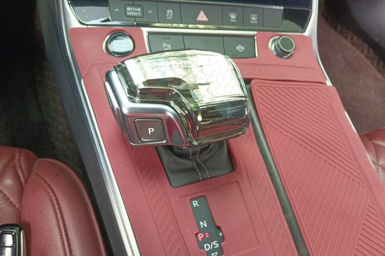 Used Audi A6L 2022 45 TFSI Prestige Dynamic Edition Gear Lever