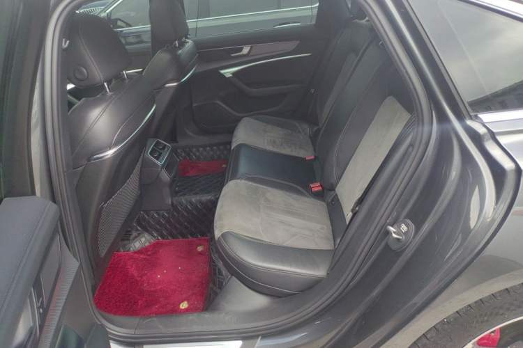 Used Audi A6L 2022 40 TFSI Luxury Dynamic Model Left Rear Seat