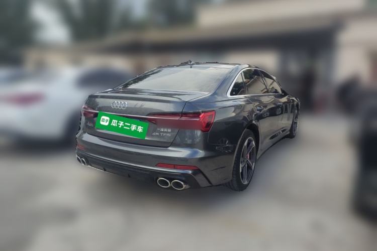 Used Audi A6L 2022 40 TFSI Luxury Dynamic Model Rear Right 45 Deg