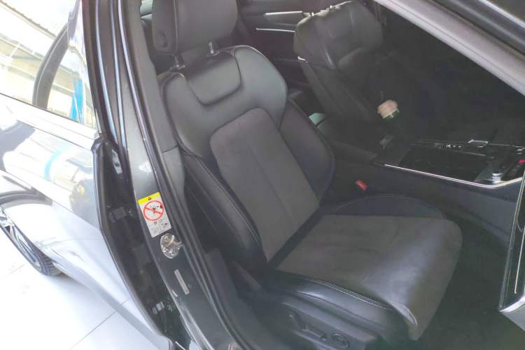 Used Audi A6L 2022 45 TFSI quattro Prestige Dynamic Edition Right Front Seat
