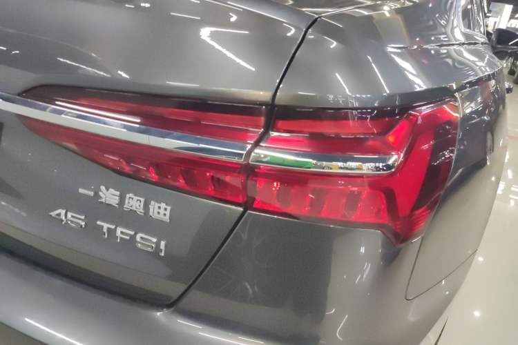 Used Audi A6L 2022 45 TFSI Prestige Dynamic Edition Right Rear Taillight