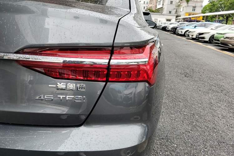 Used Audi A6L 2022 45 TFSI Prestige Dynamic Edition Right Rear Taillight