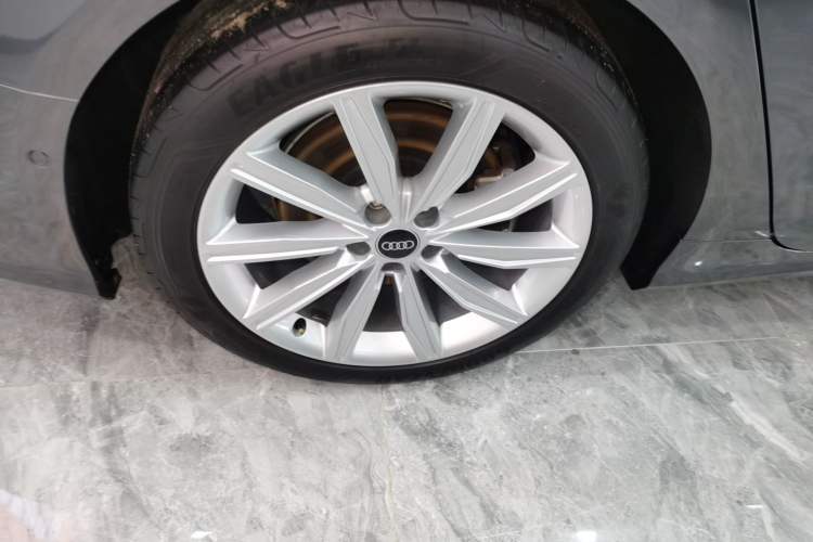 Used Audi A6L 2022 45 TFSI Prestige Dynamic Edition Right Rear Wheel Hub