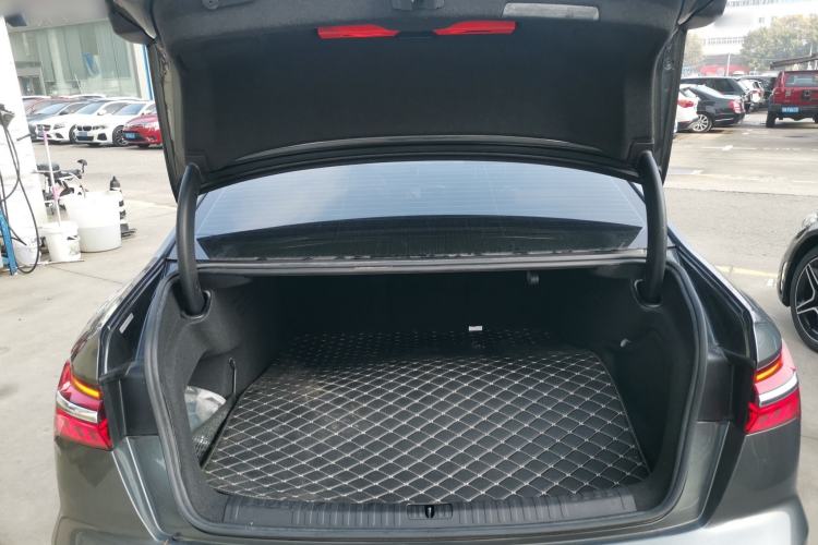 Used Audi A6L 2022 40 TFSI Luxury Dynamic Model Trunk