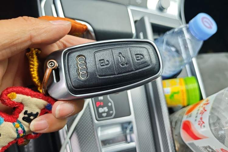 Used Audi A6L 2022 45 TFSI Prestige Dynamic Edition Vehicle Key