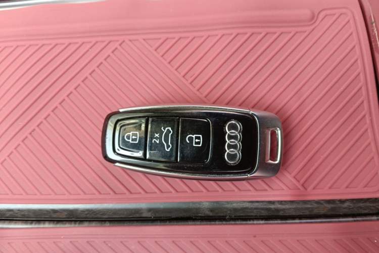 Used Audi A6L 2022 45 TFSI Prestige Dynamic Edition Vehicle Key