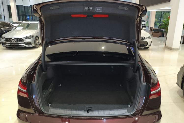 Used Audi A6L 2022 55 TFSI quattro Prestige Edition Trunk