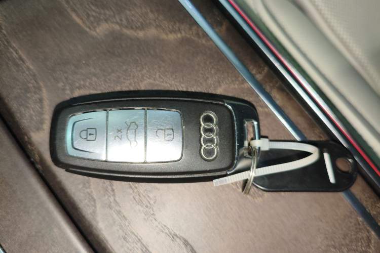 Used Audi A6L 2022 55 TFSI quattro Prestige Edition Vehicle Key
