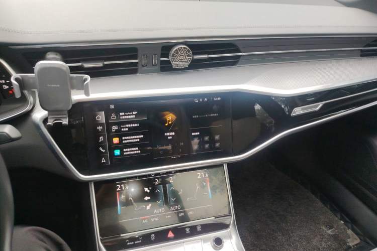 Used Audi A6L 2022 45 TFSI Prestige Dynamic Edition Audio And AC Panel