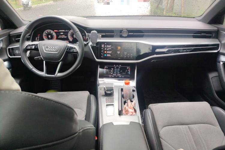 Used Audi A6L 2022 45 TFSI Prestige Dynamic Edition Center Console