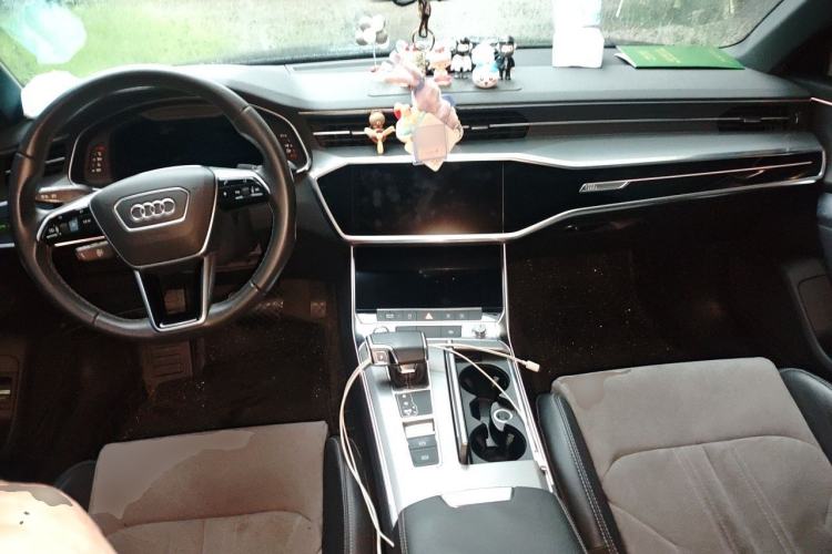 Used Audi A6L 2022 45 TFSI Prestige Dynamic Edition Center Console