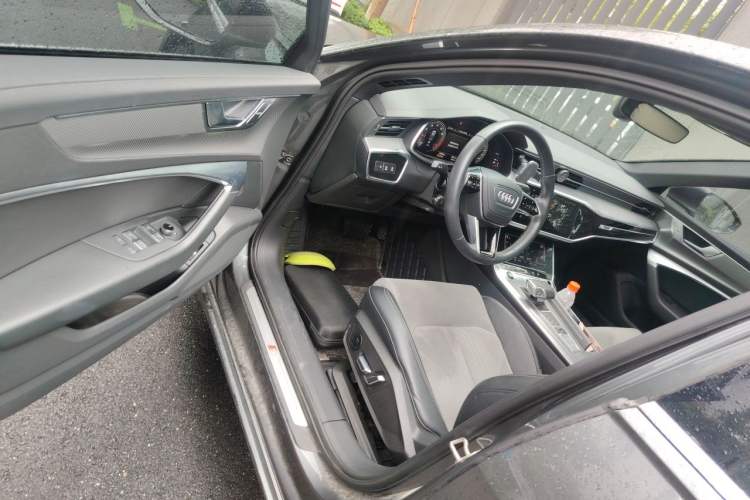 Used Audi A6L 2022 45 TFSI Prestige Dynamic Edition Driver Seat