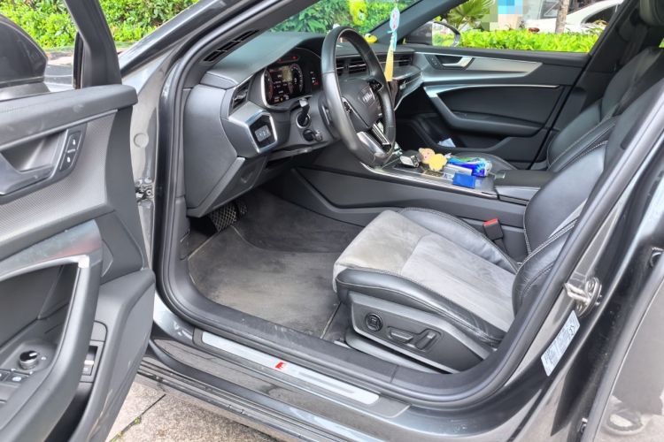 Used Audi A6L 2022 40 TFSI Luxury Dynamic Model Driver Seat