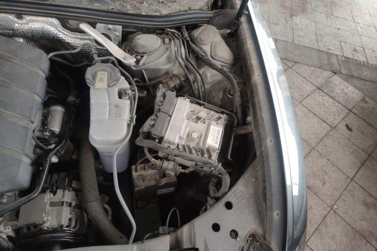 Used Audi A6L 2022 45 TFSI Prestige Dynamic Edition Engine Bay Left