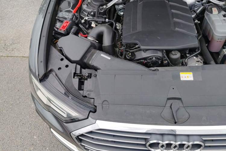 Used Audi A6L 2022 45 TFSI quattro Prestige Dynamic Edition Engine Bay Right