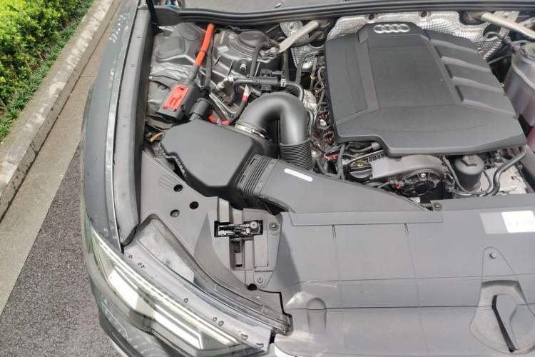 Used Audi A6L 2022 45 TFSI Prestige Dynamic Edition Engine Bay Right