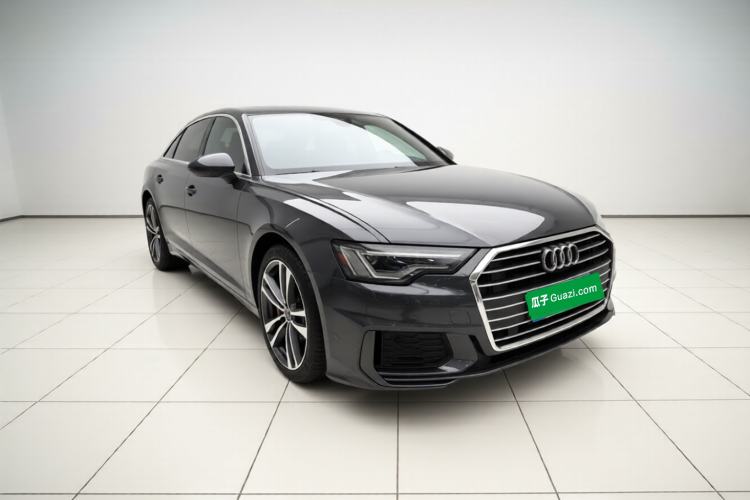 Used Audi A6L 2022 40 TFSI Luxury Dynamic Model Front Right 45 Deg