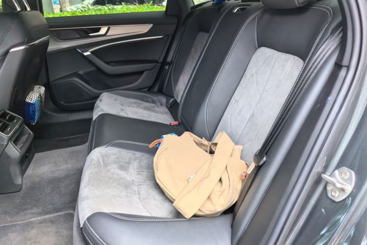 Used Audi A6L 2022 40 TFSI Luxury Dynamic Model Left Rear Seat