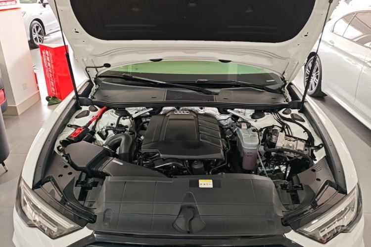 Used Audi A6L 2022 45 TFSI Prestige Dynamic Edition Engine Bay