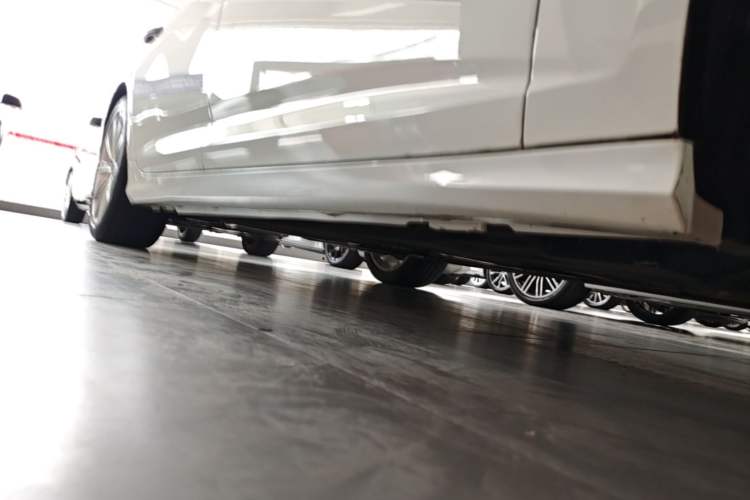 Used Audi A6L 2022 45 TFSI Prestige Dynamic Edition Right Side Sill