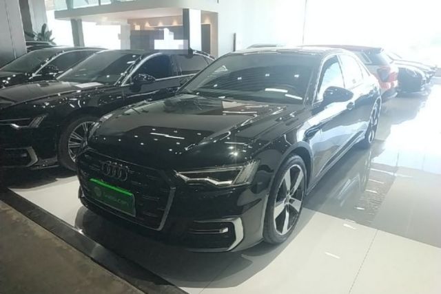 Audi A6L 2023 45 TFSI quattro Prestige Dynamic Edition de segunda mano