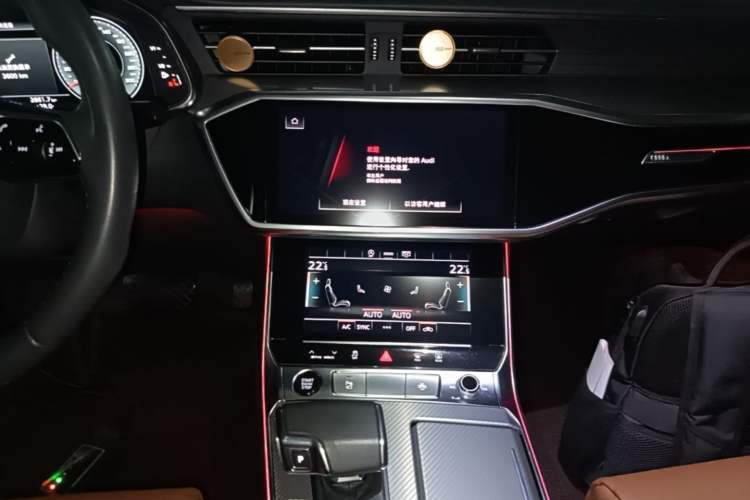 Used Audi A6L 2023 40 TFSI Luxury Prestige Edition Audio And AC Panel