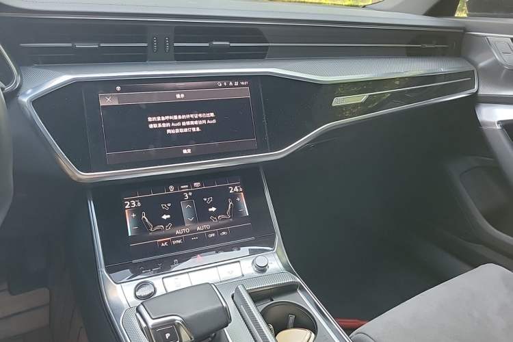 Used Audi A6L 2023 Revised 40 TFSI Luxury Dynamic Edition Audio And AC Panel