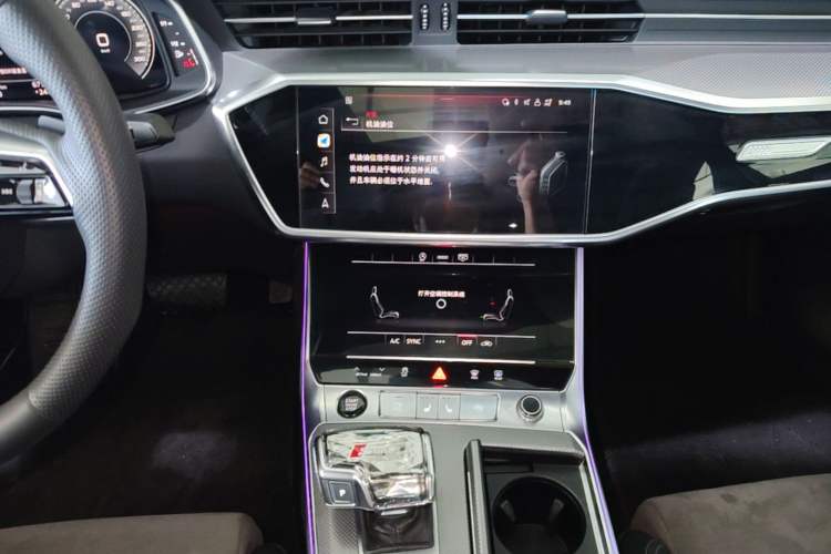 Used Audi A6L 2023 Revised 40 TFSI Luxury Dynamic Edition Audio And AC Panel