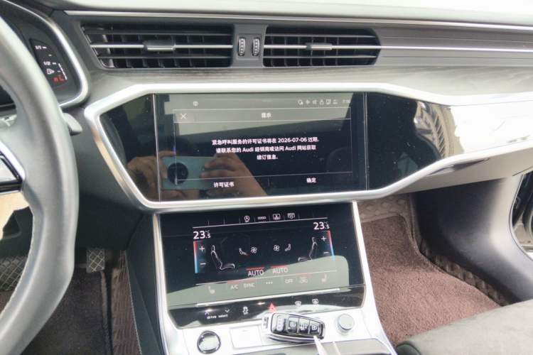 Used Audi A6L 2023 Updated 55 TFSI quattro Prestige Dynamic Edition Audio And AC Panel