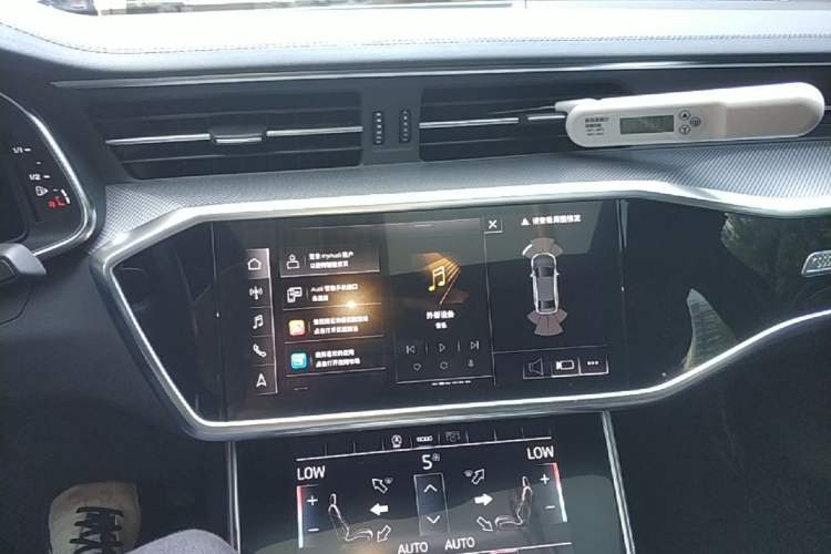 Used Audi A6L 2023 Revised 40 TFSI Luxury Dynamic Edition Audio And AC Panel