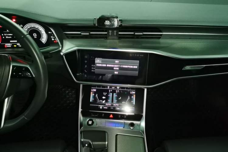 Used Audi A6L 2023 Revised 45 TFSI Prestige Dynamic Edition Audio And AC Panel