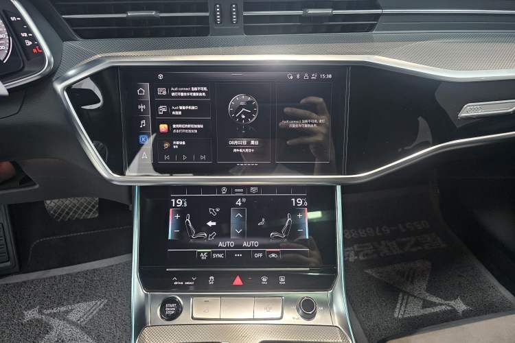 Used Audi A6L 2023 40 TFSI Luxury Dynamic Model Audio And AC Panel