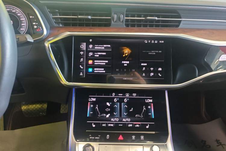 Used Audi A6L 2023 55 TFSI quattro Prestige Dynamic Edition Audio And AC Panel