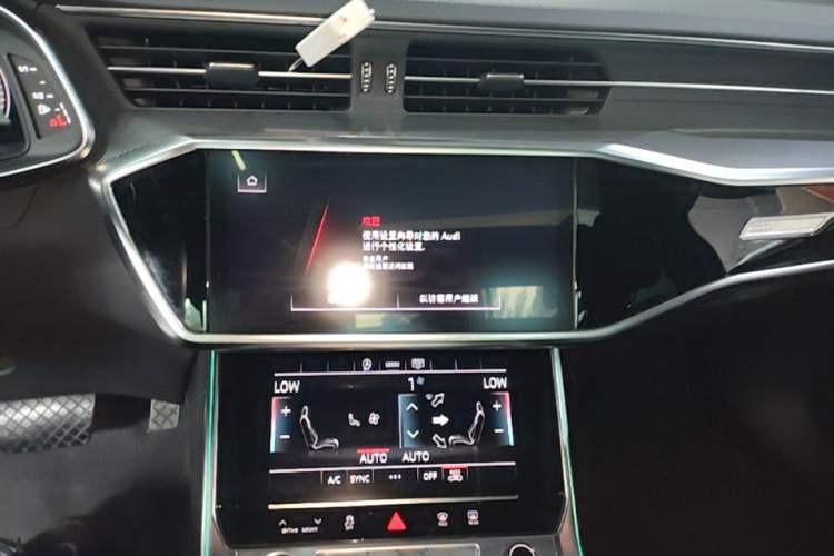 Used Audi A6L 2023 Revised 45 TFSI Prestige Dynamic Edition Audio And AC Panel