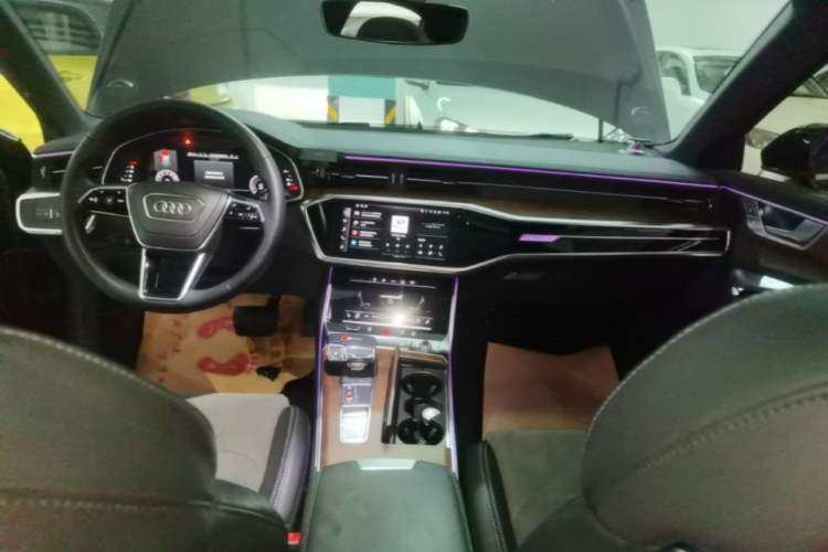 Used Audi A6L 2023 45 TFSI quattro Prestige Dynamic Edition Audio And AC Panel
